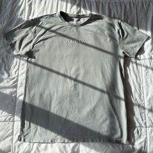 YoungLA Men’s 470 Abstract Embellished Grey Wash Athletic Tee Sz. M